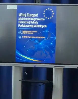 Białopole: Erasmus+ „Witaj Europo!” – uczniowie i nauczyciele wrócili z Hiszpanii, Włoch i Grecji
