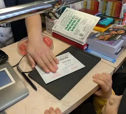 Bystrzaki i Odkrywcy z Leśniewic odkrywają tajniki pracy poczty